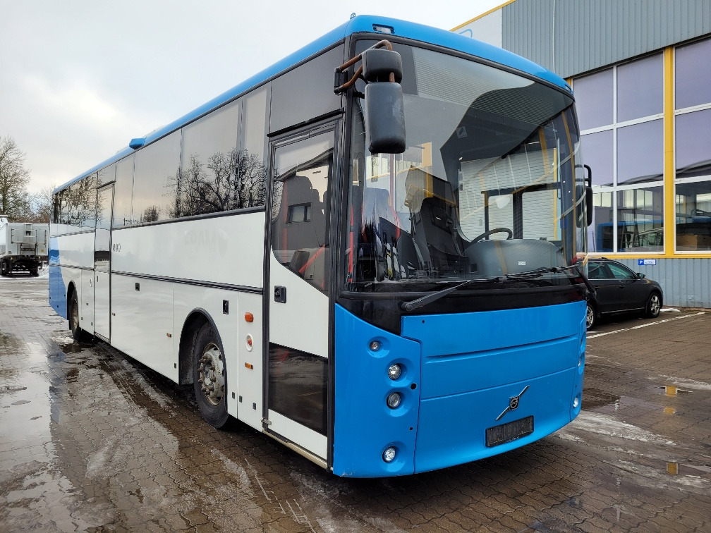 VOLVO B9R VEST HORISONT, KLIIMA, 7.2012, EURO 5, HANDICAP LIFT, 45 seats, 12,7m - باص النقل بين المدن: صور 1 VOLVO B9R VEST HORISONT, KLIIMA, 7.2012, EURO 5, HANDICAP LIFT, 45 seats, 12,7m - باص النقل بين المدن: صور 1
