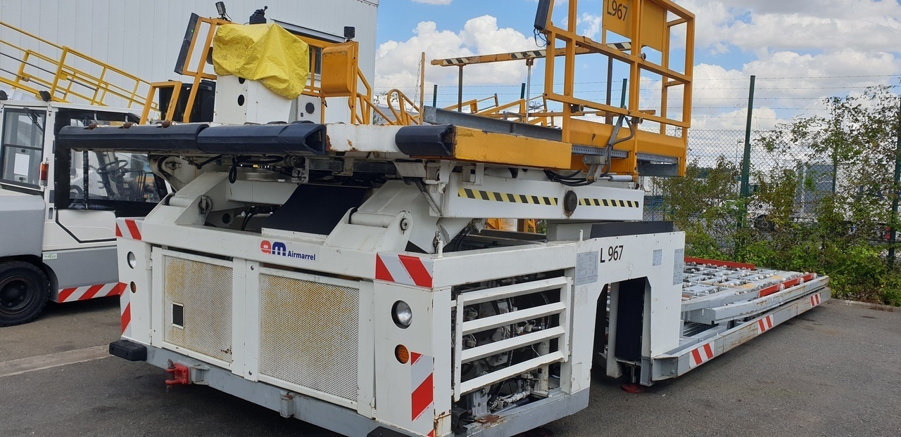 Lower Deck Loader 7 tons Air Marrel LAM7000 - محملات الحاويات والمنصات النقالة: صور 1 Lower Deck Loader 7 tons Air Marrel LAM7000 - محملات الحاويات والمنصات النقالة: صور 1