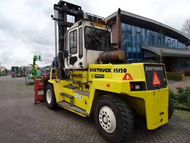 Svetruck (available for rent) 15120 - رافعة شوكية ديزل: صور 5 Svetruck (available for rent) 15120 - رافعة شوكية ديزل: صور 5