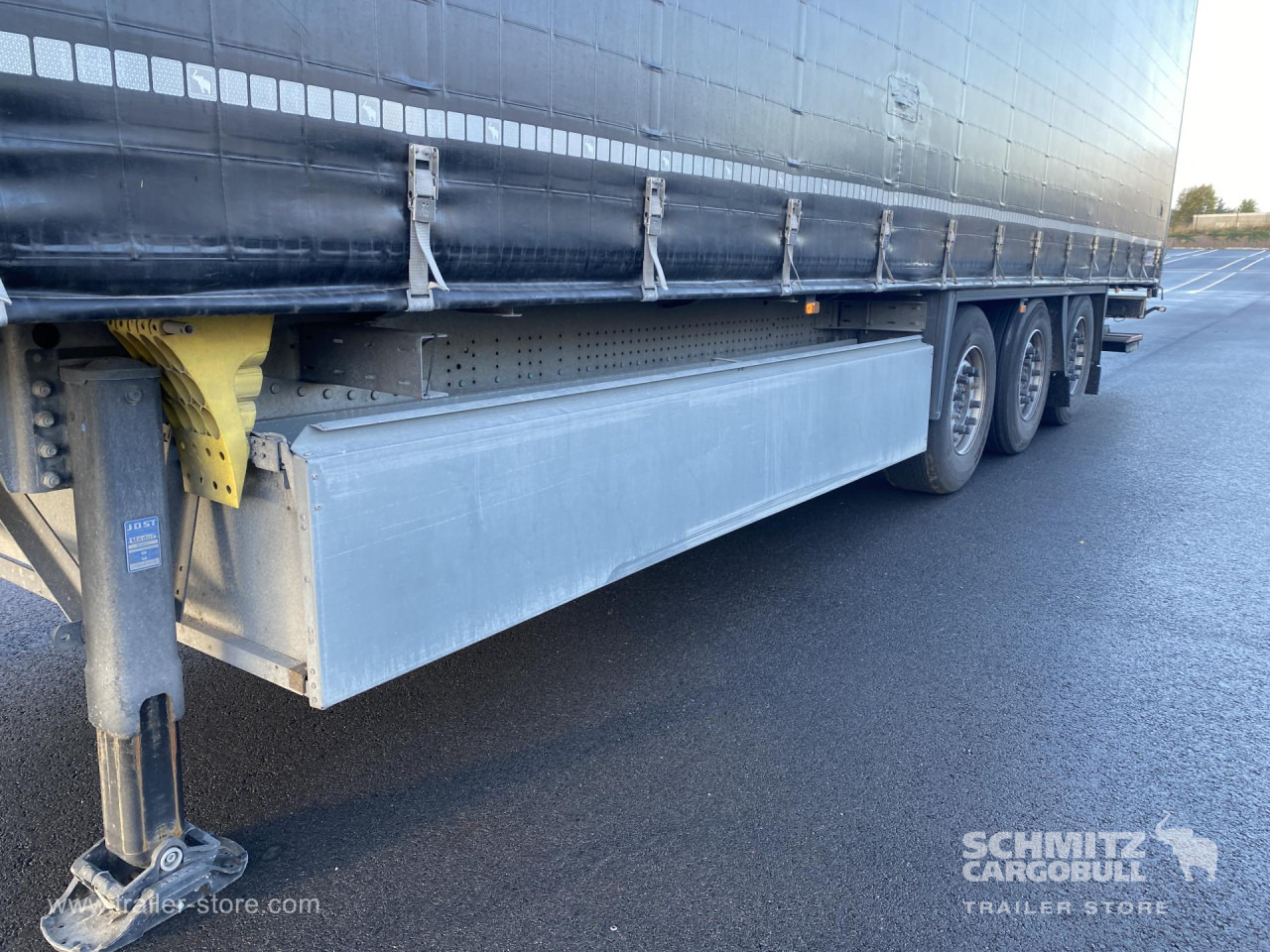 SCHMITZ Curtainsider Standard Taillift - الخيمة نصف مقطورة: صور 3 SCHMITZ Curtainsider Standard Taillift - الخيمة نصف مقطورة: صور 3