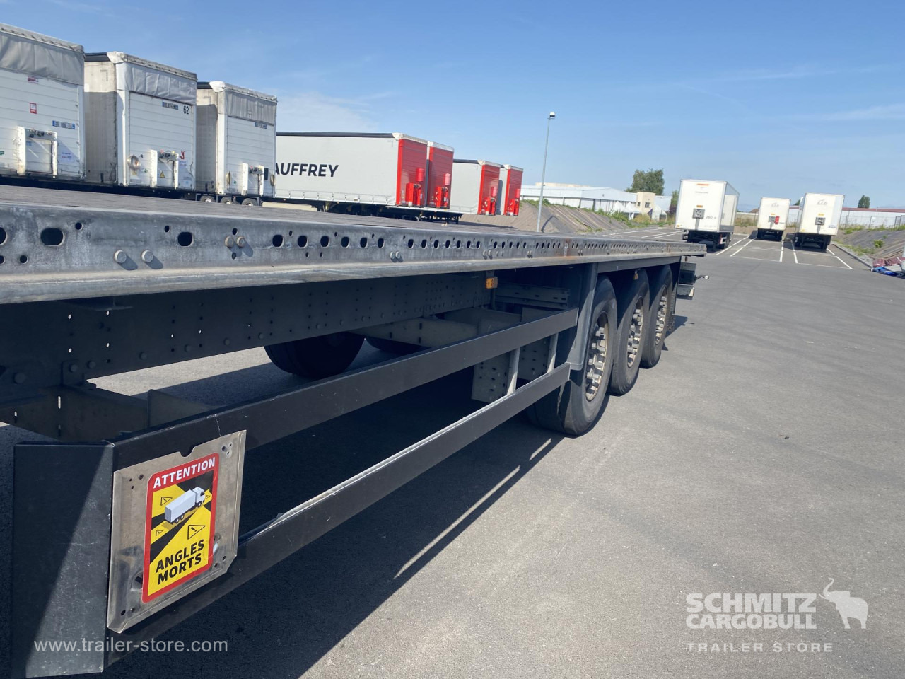 SCHMITZ Curtainsider Standard - الخيمة نصف مقطورة: صور 4 SCHMITZ Curtainsider Standard - الخيمة نصف مقطورة: صور 4