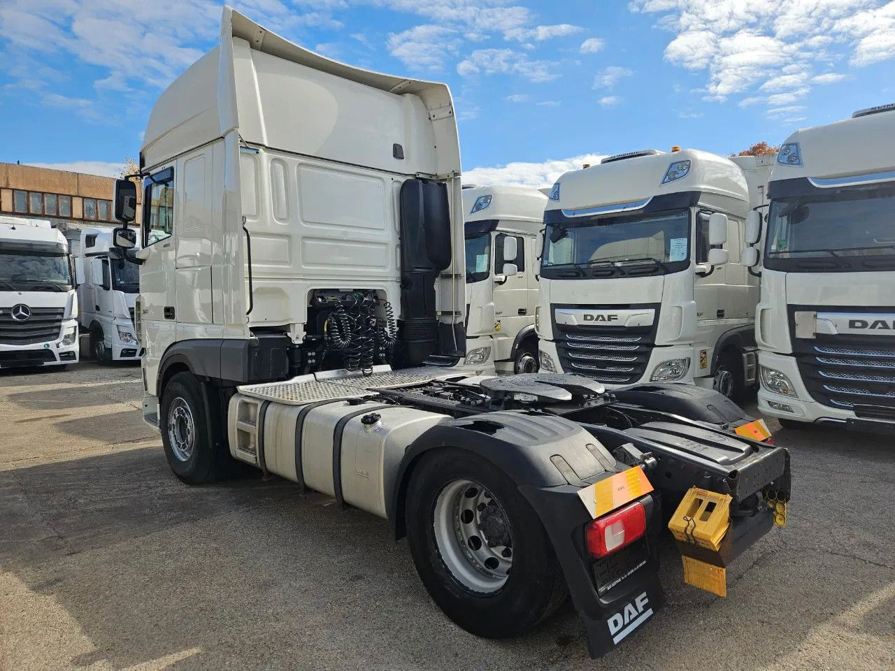 DAF XF 480 SSC-Standard-StandKlima - شاحنة جرار: صور 3 DAF XF 480 SSC-Standard-StandKlima - شاحنة جرار: صور 3