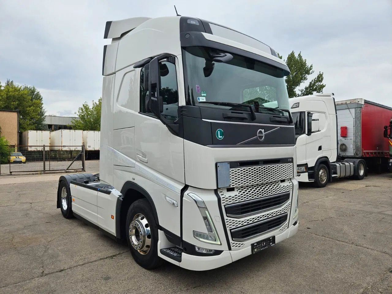 Volvo FH 460 Turbo Compound, I-Park, HYVA, Microwave, - شاحنة جرار: صور 2 Volvo FH 460 Turbo Compound, I-Park, HYVA, Microwave, - شاحنة جرار: صور 2