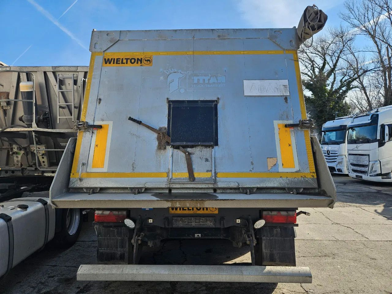 Wielton NW-3 38m3 Lifting Axle, Alloy w. - قلابة نصف مقطورة: صور 4 Wielton NW-3 38m3 Lifting Axle, Alloy w. - قلابة نصف مقطورة: صور 4