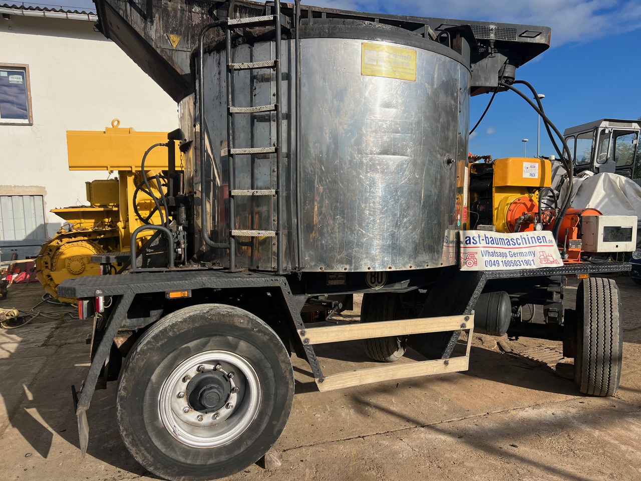 Linnhoff Gusskocher GTH 12 stehend - آلات البناء: صور 4 Linnhoff Gusskocher GTH 12 stehend - آلات البناء: صور 4