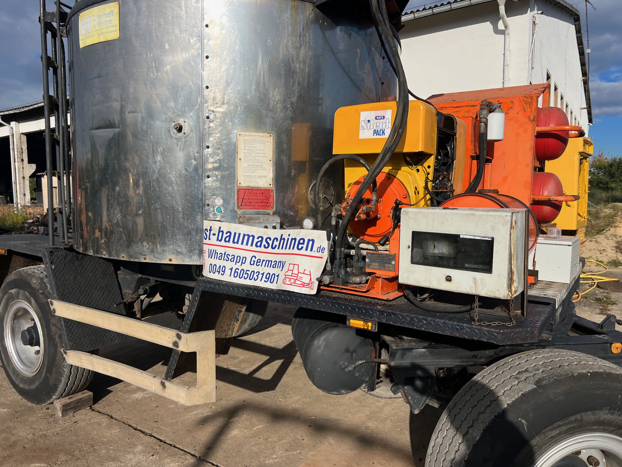 Linnhoff Gusskocher GTH 12 stehend - آلات البناء: صور 2 Linnhoff Gusskocher GTH 12 stehend - آلات البناء: صور 2