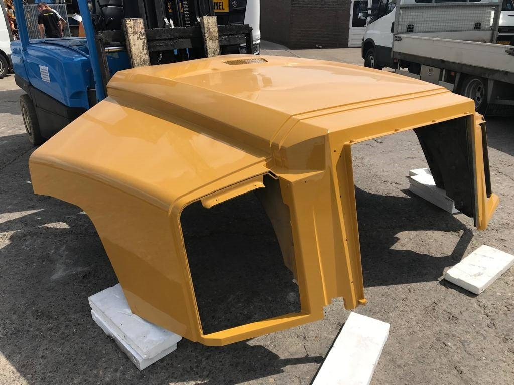 CAT 735 B Hood  - الإطار / الشاسيه - آلات البناء: صور 3 CAT 735 B Hood  - الإطار / الشاسيه - آلات البناء: صور 3