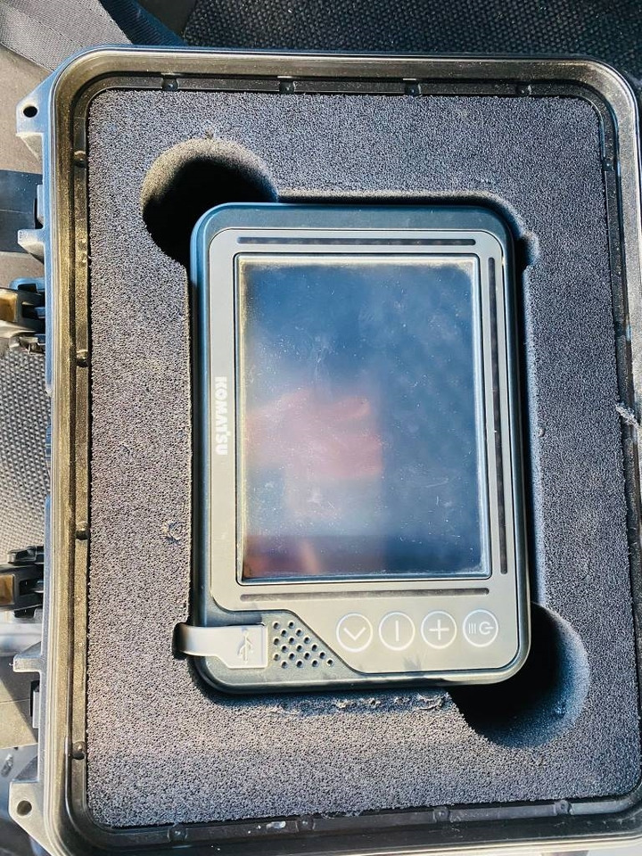 بلدوزر Komatsu D 61 PXi-24: صور 11 بلدوزر Komatsu D 61 PXi-24: صور 11