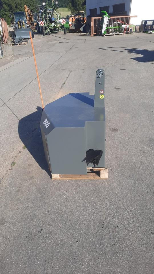 Frontgewicht Heckgewicht 300 - 1200kg Traktor Gewicht Schlepper - ثقل موازن: صور 2 Frontgewicht Heckgewicht 300 - 1200kg Traktor Gewicht Schlepper - ثقل موازن: صور 2