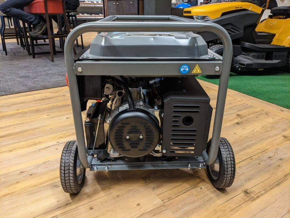 Kärcher Stromgenerator PGG 8/3 Stromaggregat Benzingenerator - مجموعة المولدات: صور 4 Kärcher Stromgenerator PGG 8/3 Stromaggregat Benzingenerator - مجموعة المولدات: صور 4