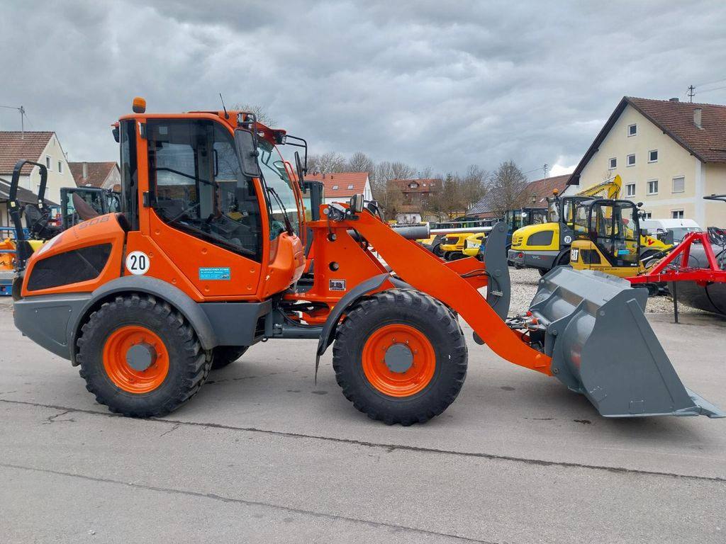 Liebherr 508 - اللودر بعجل: صور 3 Liebherr 508 - اللودر بعجل: صور 3