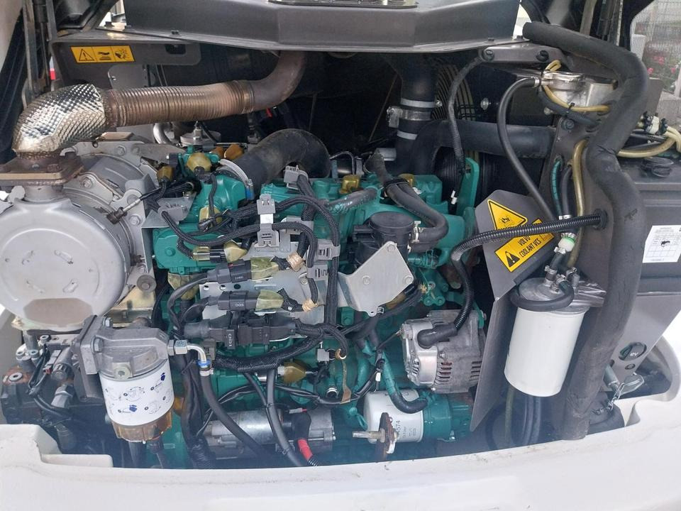 Radlader Volvo L 30 G Hoflader Lader Schaufellader 25 35 20 - لودر مفصلي صغير: صور 5 Radlader Volvo L 30 G Hoflader Lader Schaufellader 25 35 20 - لودر مفصلي صغير: صور 5