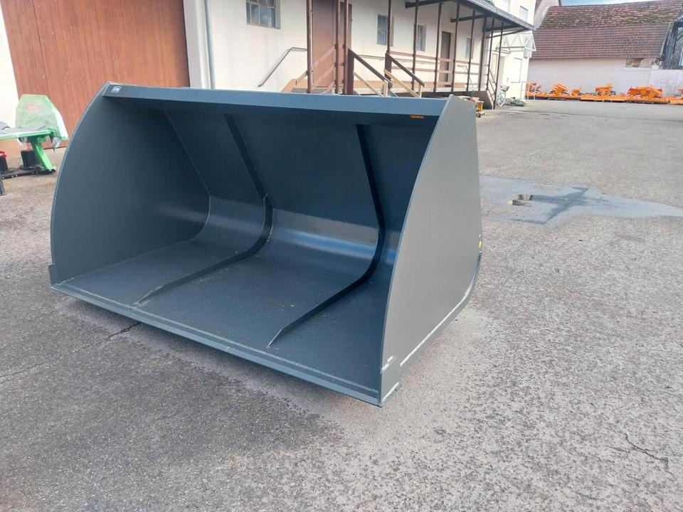 Schaufel XXL Volumen Schlepper Radlader Teleskoplader Fendt Cat - بكت شيول: صور 1 Schaufel XXL Volumen Schlepper Radlader Teleskoplader Fendt Cat - بكت شيول: صور 1