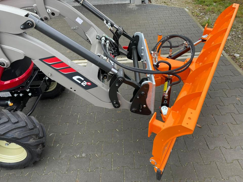 Schneeschild 1,8m MX Yanmar Solis Kommunal Traktor Hoflader - كاسحة ثلوج: صور 5 Schneeschild 1,8m MX Yanmar Solis Kommunal Traktor Hoflader - كاسحة ثلوج: صور 5