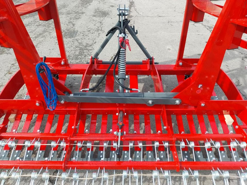 Weidelüfter 6m Wiesenstriegel Wiesenegge Grünlandpflege Striegel - مشط العشب: صور 3 Weidelüfter 6m Wiesenstriegel Wiesenegge Grünlandpflege Striegel - مشط العشب: صور 3