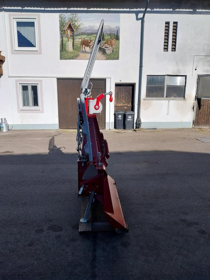 Neue Forstseilwinde Seilwinde Tajfun EGV 55 A , 35, 45, 55, 65,85 - وینچ - معدات الغابات: صور 5 Neue Forstseilwinde Seilwinde Tajfun EGV 55 A , 35, 45, 55, 65,85 - وینچ - معدات الغابات: صور 5