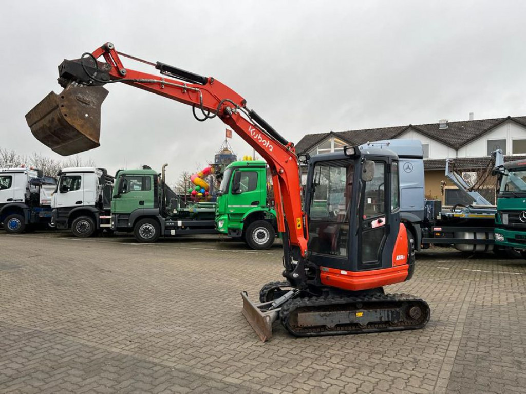 KUBOTA Minibagger KX 61 Minibagger 2245h, incl. Grabn+Tieflöffel - حفارة مصغرة: صور 2 KUBOTA Minibagger KX 61 Minibagger 2245h, incl. Grabn+Tieflöffel - حفارة مصغرة: صور 2
