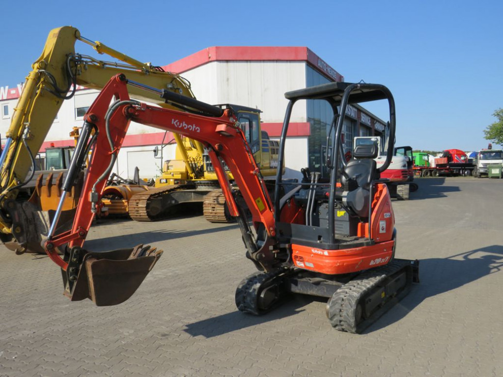 KUBOTA Minibagger U 20 - 3 Minibagger Kurzheck - حفارة مصغرة: صور 1 KUBOTA Minibagger U 20 - 3 Minibagger Kurzheck - حفارة مصغرة: صور 1