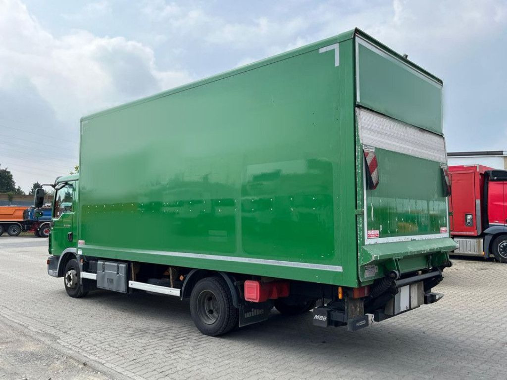 MAN TG-L 12.220 4x2 BL Standardkoffer LBW LBW 1.5 to - بصندوق مغلق شاحنة: صور 4 MAN TG-L 12.220 4x2 BL Standardkoffer LBW LBW 1.5 to - بصندوق مغلق شاحنة: صور 4