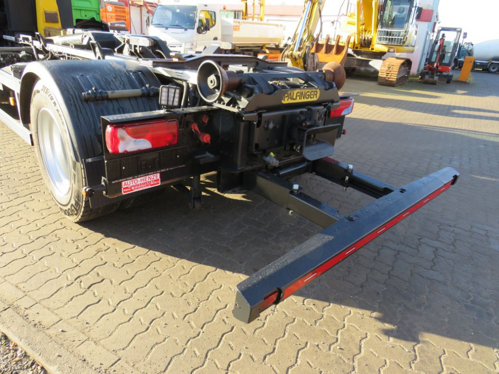 MAN TG-S 18.320 BL Abrollkipper - شاحنة ذات الخطاف: صور 3 MAN TG-S 18.320 BL Abrollkipper - شاحنة ذات الخطاف: صور 3