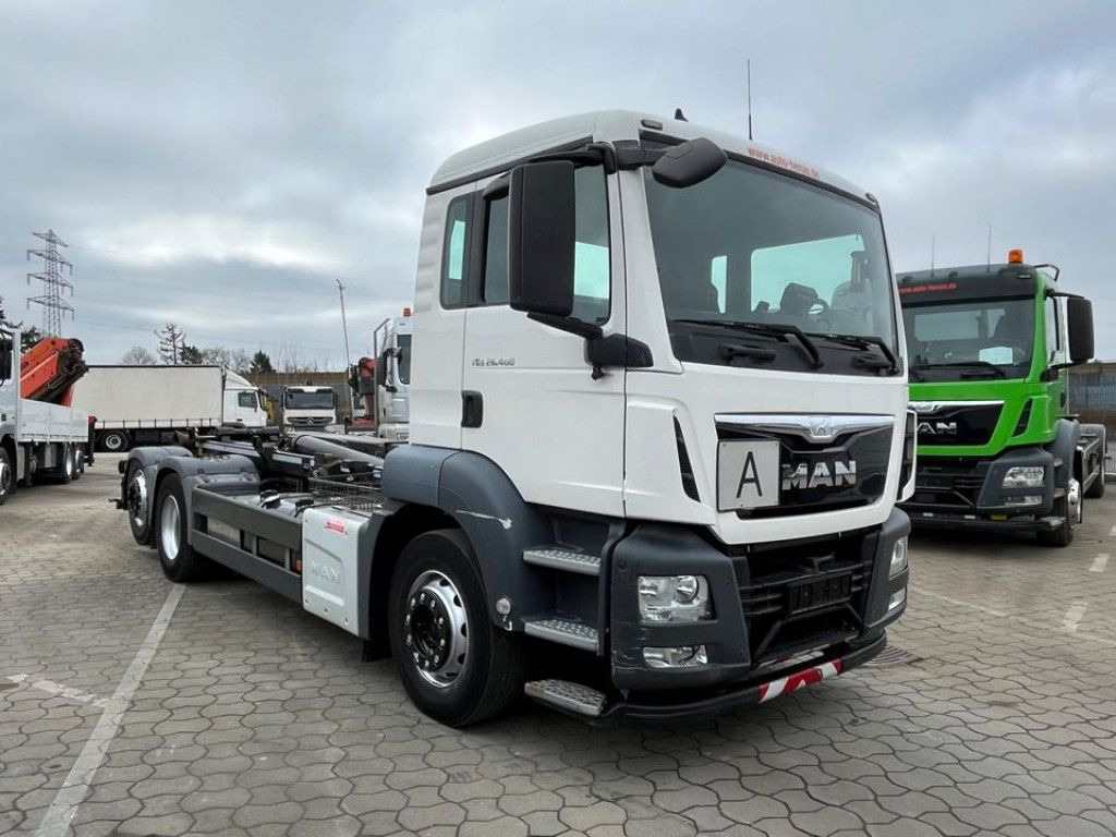 MAN TG-S 26.400 6x2-2 BL Abrollkipper Meiller Funk L MAN TG-S 26.400 6x2-2 BL Abrollkipper Meiller Funk L - شاحنة ذات الخطاف: صور 2 MAN TG-S 26.400 6x2-2 BL Abrollkipper Meiller Funk L MAN TG-S 26.400 6x2-2 BL Abrollkipper Meiller Funk L - شاحنة ذات الخطاف: صور 2