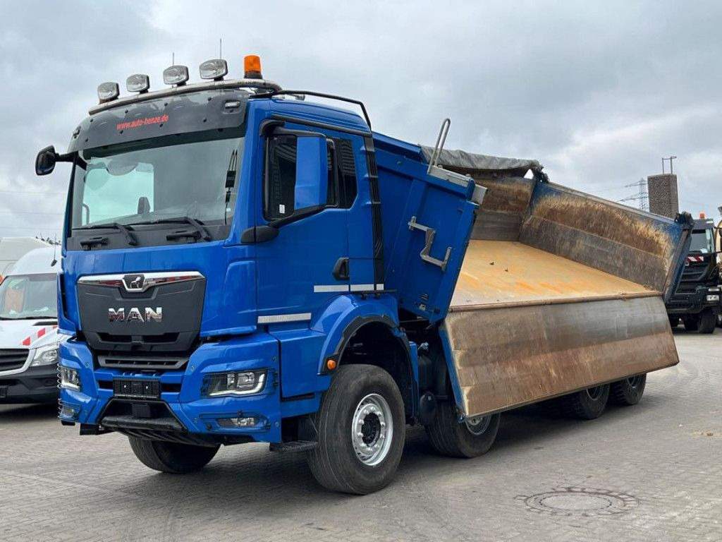 MAN TG-S 35.510 8x4 BB 4-Achs Kipper Bordmatik nur 1 - قلابات: صور 1 MAN TG-S 35.510 8x4 BB 4-Achs Kipper Bordmatik nur 1 - قلابات: صور 1