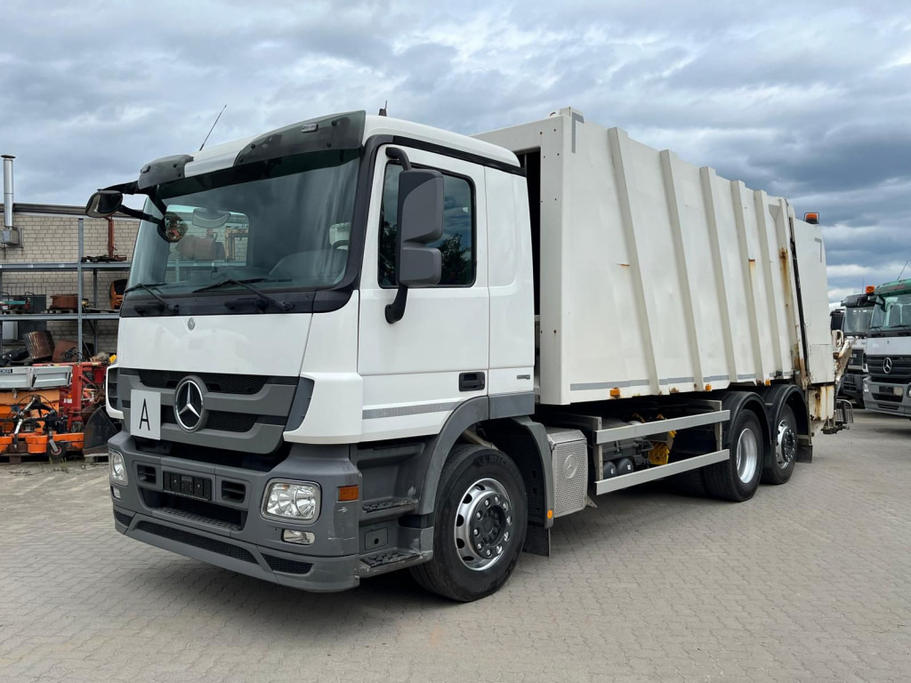 MERCEDES-BENZ Actros 2532 L 6x2 Müllwagen Faun Powerpress 25m³ - شاحنة القمامة: صور 1 MERCEDES-BENZ Actros 2532 L 6x2 Müllwagen Faun Powerpress 25m³ - شاحنة القمامة: صور 1
