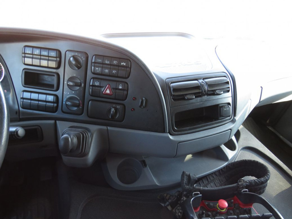 شاحنات مسطحة, شاحنة كرين MERCEDES-BENZ Actros 2541 L6x2 Pritsche Heckkran Funk: صور 14