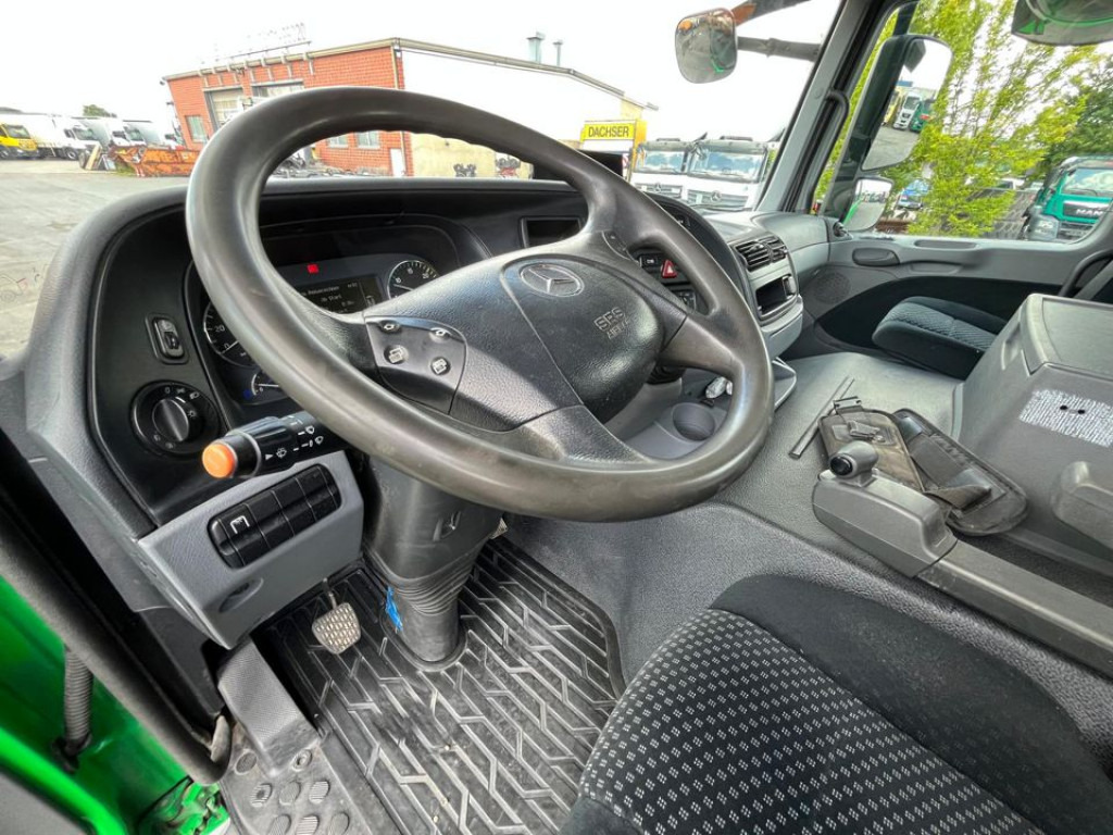 مضخة خرسانة MERCEDES-BENZ Actros 2641 6x4  Betonpumpe Schwing S 36 X nur 2786h: صور 11 مضخة خرسانة MERCEDES-BENZ Actros 2641 6x4  Betonpumpe Schwing S 36 X nur 2786h: صور 11