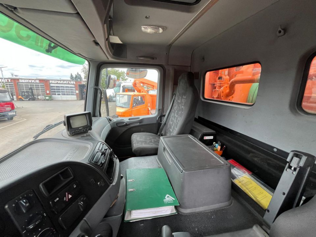MERCEDES-BENZ Actros 2644 L 6x4 Saug + Spülwagen Kombi Saug+Spül super Zustand - فراغ شاحنة: صور 2 MERCEDES-BENZ Actros 2644 L 6x4 Saug + Spülwagen Kombi Saug+Spül super Zustand - فراغ شاحنة: صور 2