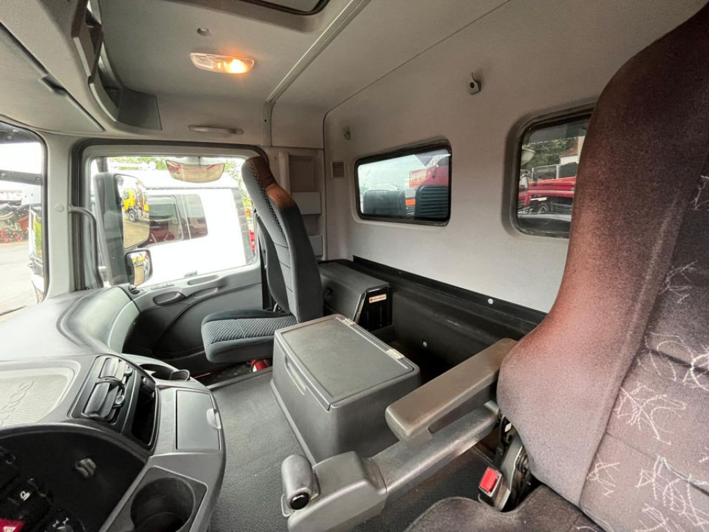 MERCEDES-BENZ Actros 4141 K 8x4 4-Achs Kipper Bordmatik Meiller Top - قلابات: صور 3 MERCEDES-BENZ Actros 4141 K 8x4 4-Achs Kipper Bordmatik Meiller Top - قلابات: صور 3