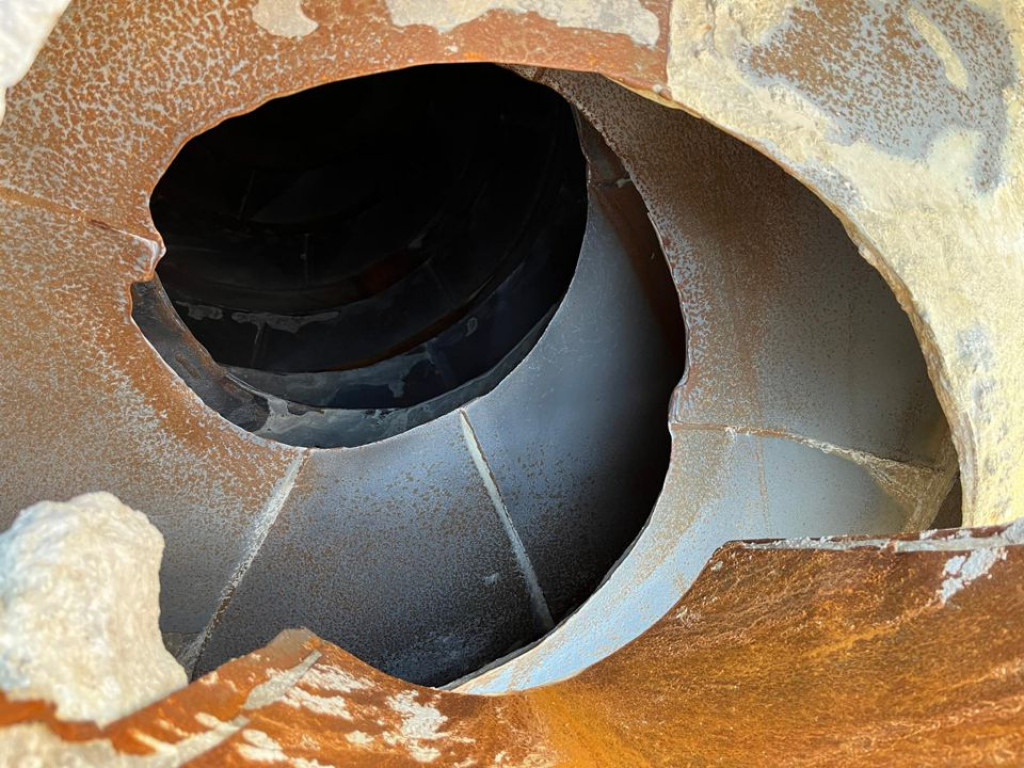 MERCEDES-BENZ Arocs 3236 8x4 Betonmischer Deutsch Top AP Achsen - شاحنة: صور 4 MERCEDES-BENZ Arocs 3236 8x4 Betonmischer Deutsch Top AP Achsen - شاحنة: صور 4