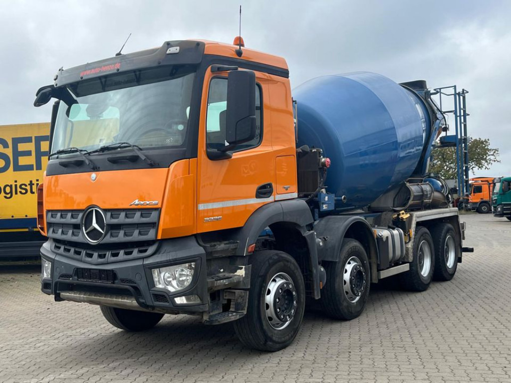 MERCEDES-BENZ Arocs 3236 8x4 Betonmischer Deutsch Top AP Achsen - شاحنة: صور 1 MERCEDES-BENZ Arocs 3236 8x4 Betonmischer Deutsch Top AP Achsen - شاحنة: صور 1