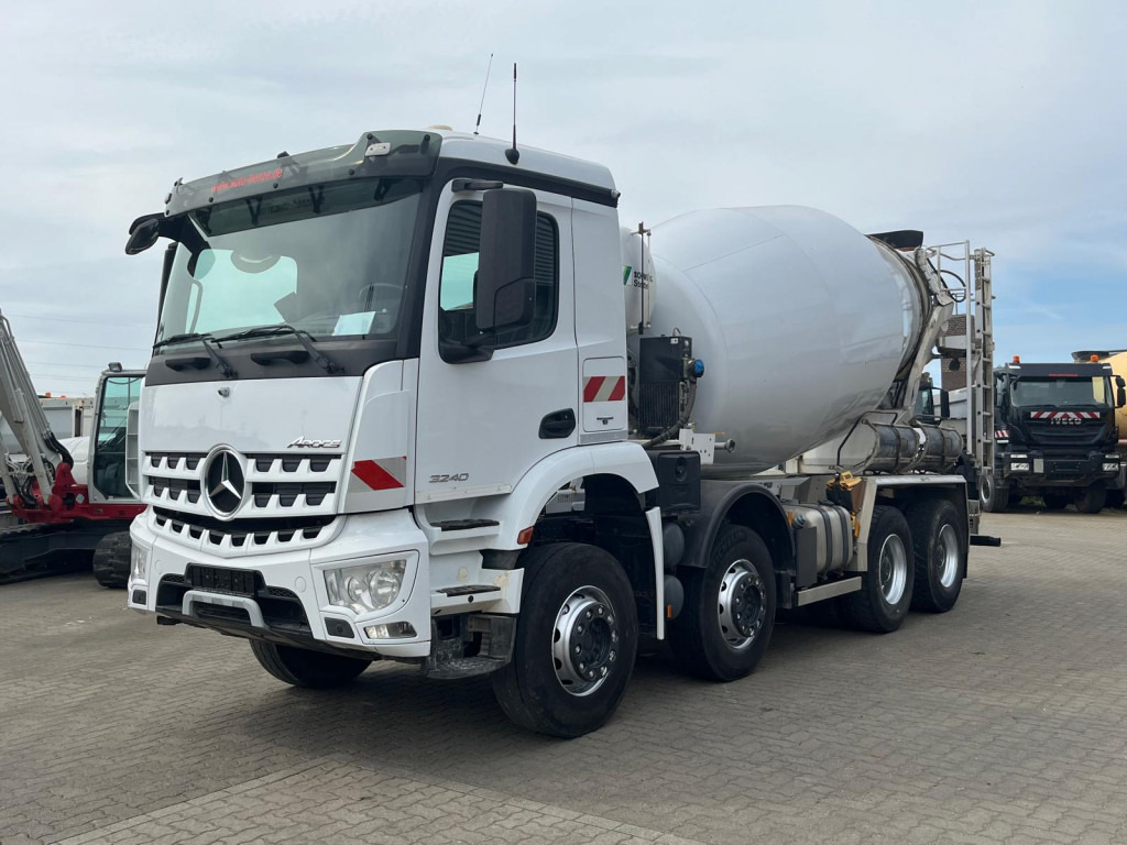 MERCEDES-BENZ Arocs 3240 B 8x4 Betonmischer Deutsch Top AP Achsen - شاحنة: صور 1 MERCEDES-BENZ Arocs 3240 B 8x4 Betonmischer Deutsch Top AP Achsen - شاحنة: صور 1