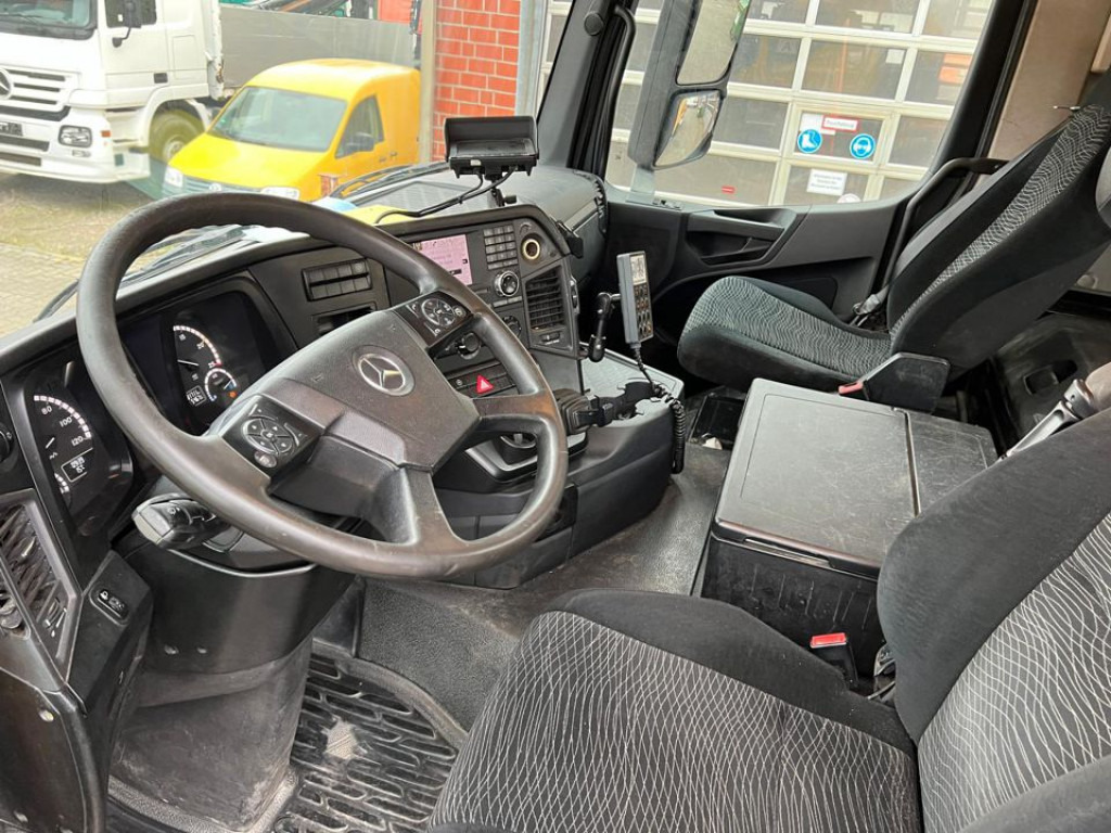 MERCEDES-BENZ Arocs 3240 B 8x4 Betonmischer Deutsch Top Liebherr - شاحنة: صور 5 MERCEDES-BENZ Arocs 3240 B 8x4 Betonmischer Deutsch Top Liebherr - شاحنة: صور 5