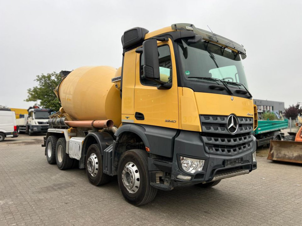 MERCEDES-BENZ Arocs 3240 B 8x4 Betonmischer Deutsch Top Liebherr - شاحنة: صور 2 MERCEDES-BENZ Arocs 3240 B 8x4 Betonmischer Deutsch Top Liebherr - شاحنة: صور 2
