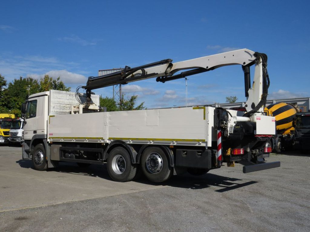 Mercedes-Benz Actros 2541 L6x2 Pritsche Heckkran Funk - شاحنة كرين, شاحنات مسطحة: صور 4 Mercedes-Benz Actros 2541 L6x2 Pritsche Heckkran Funk - شاحنة كرين, شاحنات مسطحة: صور 4