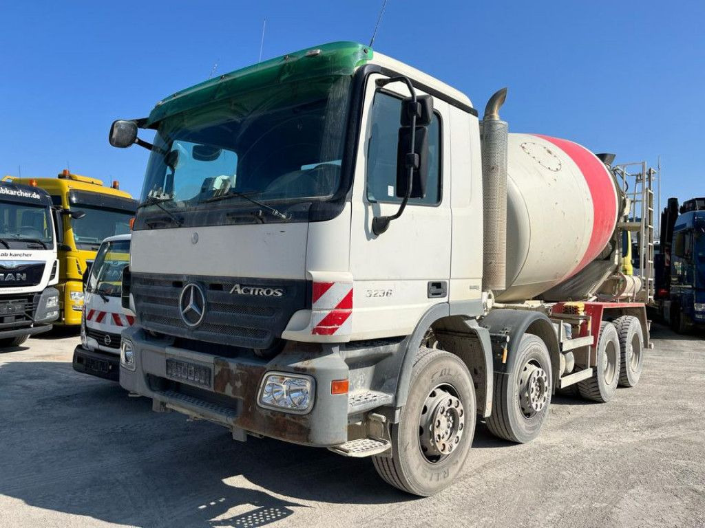 Mercedes-Benz Actros 3236 B 8x4 Betonmischer Intermix IMI 9 - شاحنة خلاطة خرسانة: صور 1 Mercedes-Benz Actros 3236 B 8x4 Betonmischer Intermix IMI 9 - شاحنة خلاطة خرسانة: صور 1