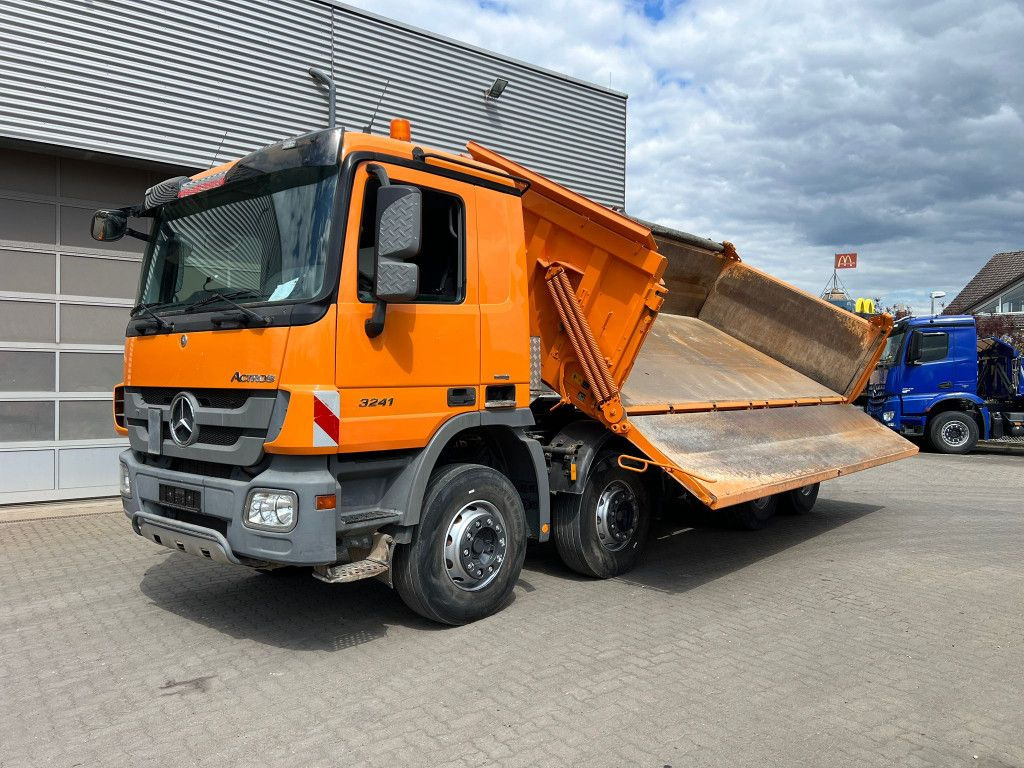 Mercedes-Benz Actros 3241 K 8x4 4-Achs Kipper Meiller Deutsch - قلابات: صور 1 Mercedes-Benz Actros 3241 K 8x4 4-Achs Kipper Meiller Deutsch - قلابات: صور 1