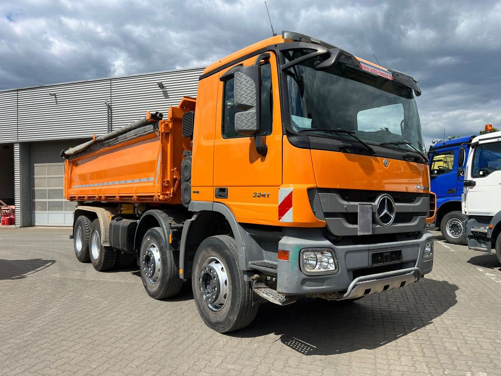 Mercedes-Benz Actros 3241 K 8x4 4-Achs Kipper Meiller Deutsch - قلابات: صور 2 Mercedes-Benz Actros 3241 K 8x4 4-Achs Kipper Meiller Deutsch - قلابات: صور 2
