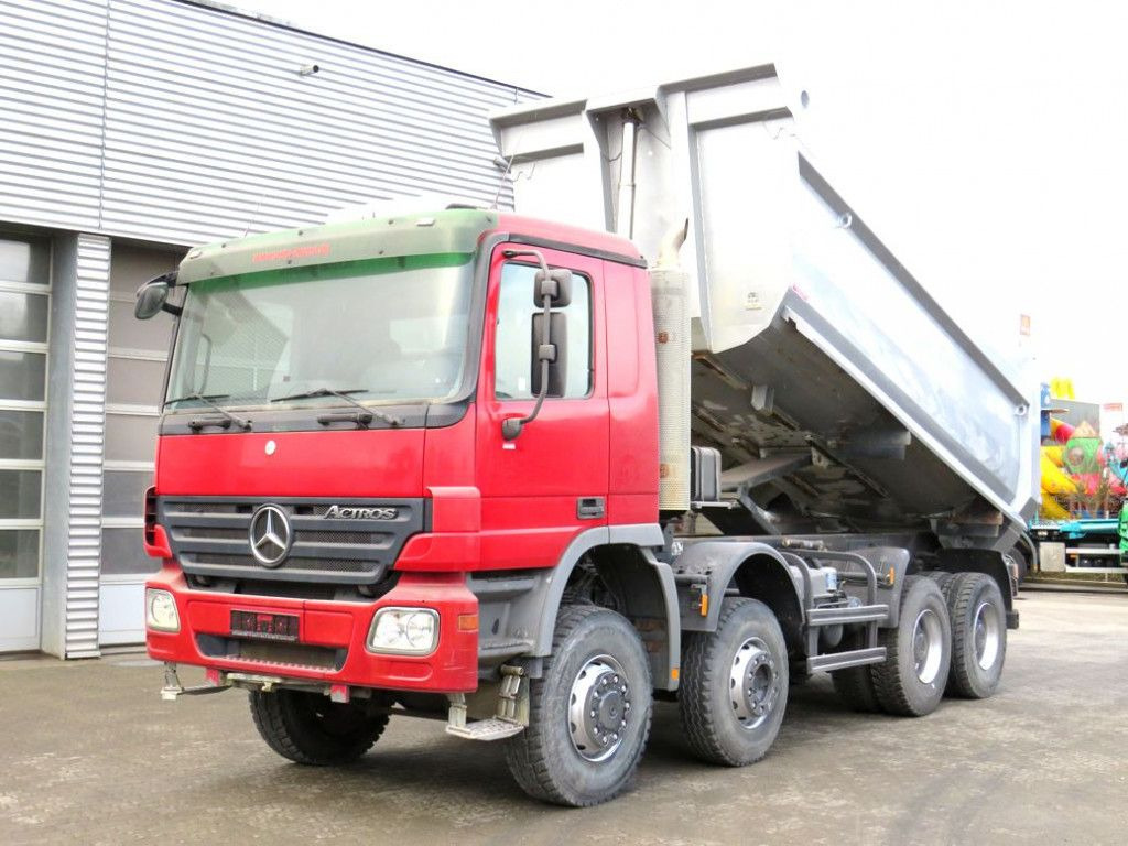 Mercedes-Benz Actros 4141 8x6 4 Achs Muldenkipper Kupplung, 1. - قلابات: صور 1 Mercedes-Benz Actros 4141 8x6 4 Achs Muldenkipper Kupplung, 1. - قلابات: صور 1