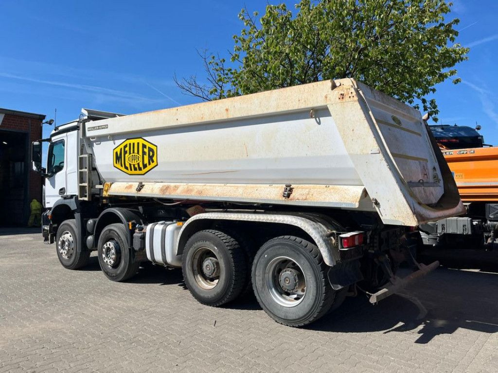 Mercedes-Benz Arocs 3240 B 8x4 4 Achs Muldenkipper Meiller - قلابات: صور 3 Mercedes-Benz Arocs 3240 B 8x4 4 Achs Muldenkipper Meiller - قلابات: صور 3