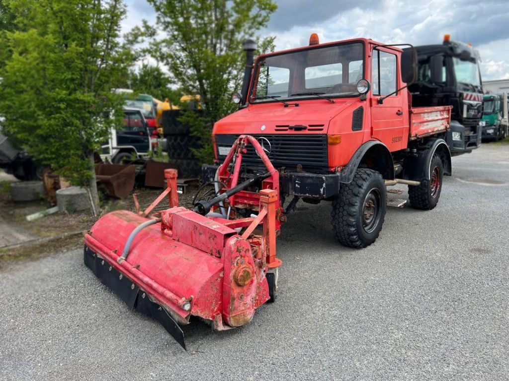 Mercedes-Benz Unimog U 424 2-Achs Allradkipper Front+Heckhydra - قلابات: صور 1 Mercedes-Benz Unimog U 424 2-Achs Allradkipper Front+Heckhydra - قلابات: صور 1