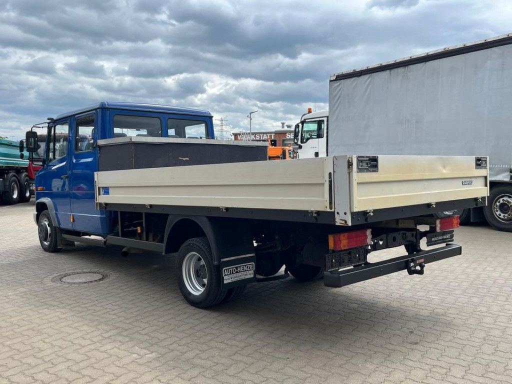 Mercedes-Benz Vario 614 D Pritsche Doppelkabine LKW Motor 4.3 - الشاحنات الصغيرة المسطحة, الشاحنات الصغيرة كابينة مزدوجة: صور 3 Mercedes-Benz Vario 614 D Pritsche Doppelkabine LKW Motor 4.3 - الشاحنات الصغيرة المسطحة, الشاحنات الصغيرة كابينة مزدوجة: صور 3