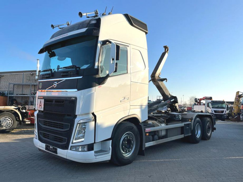 VOLVO (S) Truck FH 500 6x2 Abrollkipper Funkfernbedienung - شاحنة ذات الخطاف: صور 1 VOLVO (S) Truck FH 500 6x2 Abrollkipper Funkfernbedienung - شاحنة ذات الخطاف: صور 1