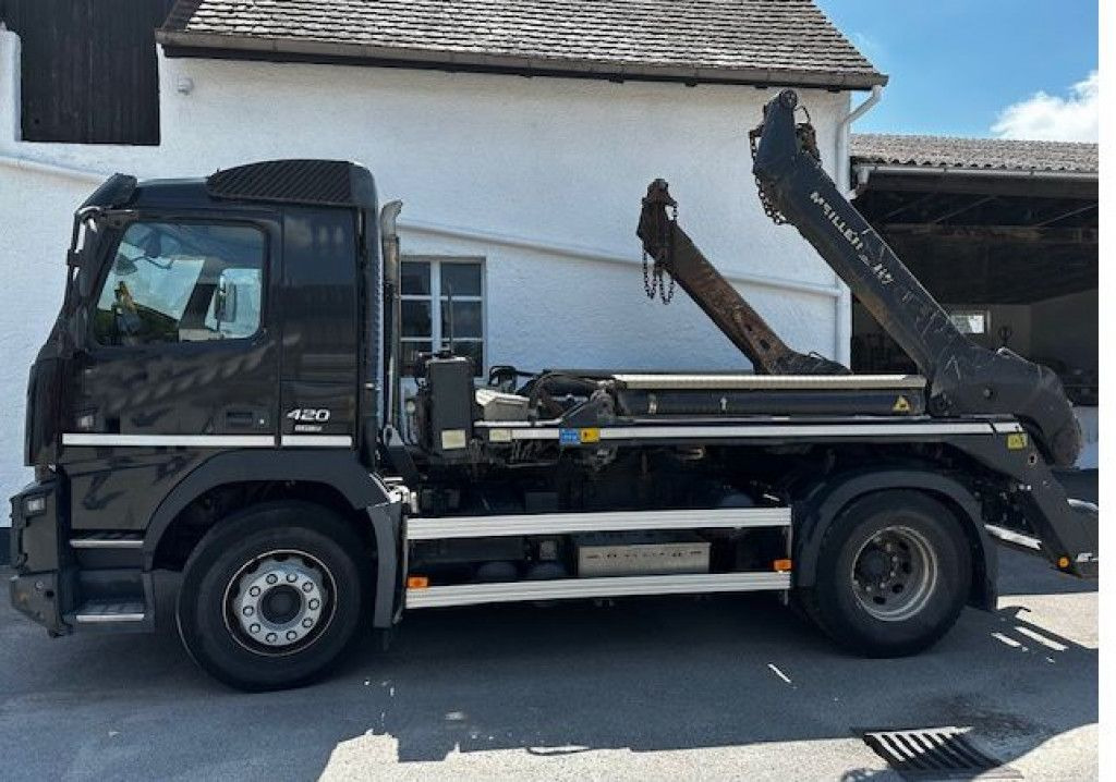 Volvo FM 420 4x2 Absetzkipper Meiller, Funk - قلابات: صور 1 Volvo FM 420 4x2 Absetzkipper Meiller, Funk - قلابات: صور 1