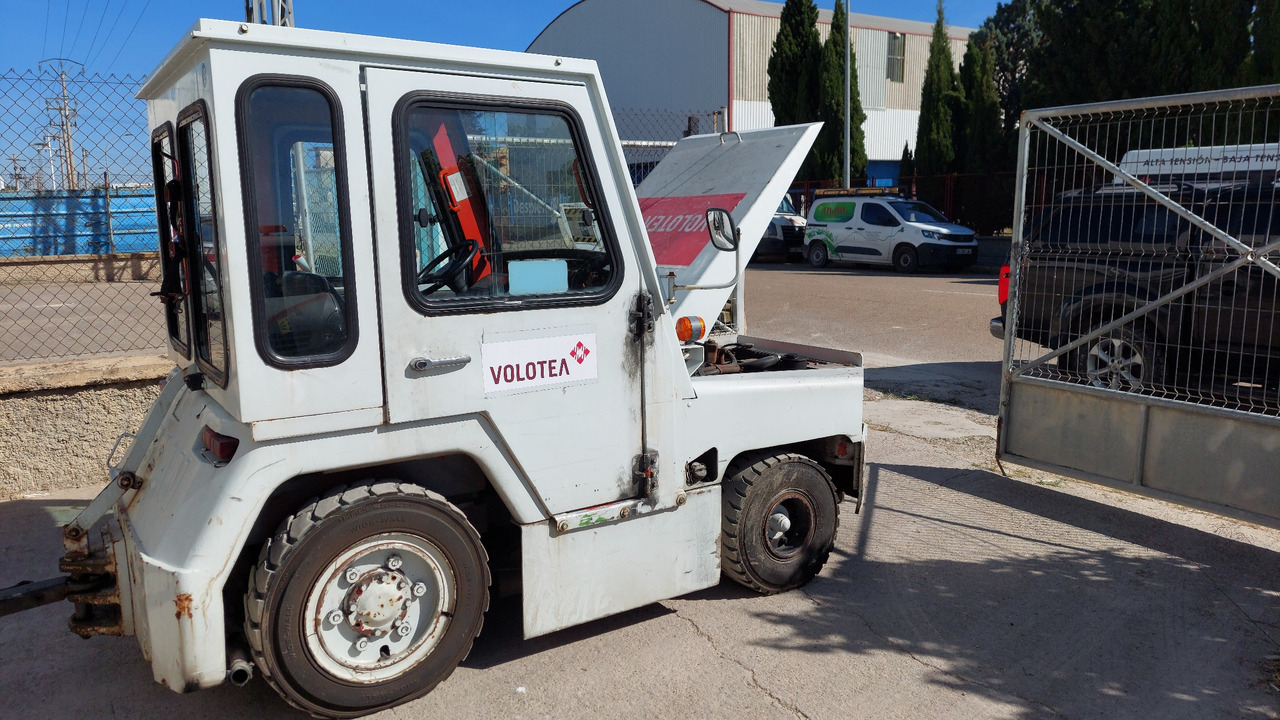 FV-02 Tractor Nissan - جرارات الأمتعة: صور 5 FV-02 Tractor Nissan - جرارات الأمتعة: صور 5