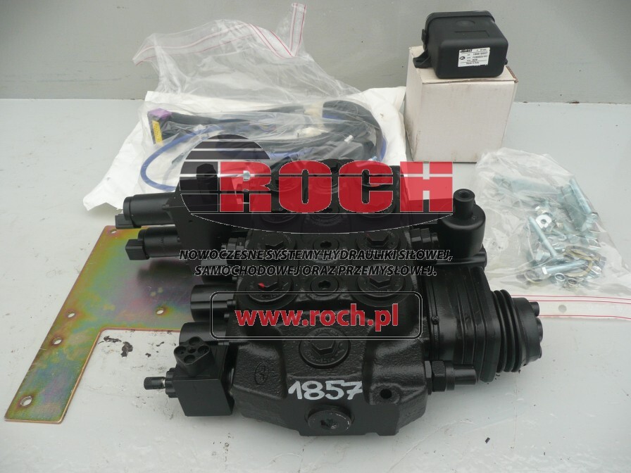 AMMANN 7GHI514095 MSM 07/07 VR032AA035V03- 12V + BEF4263 183310007 + 170400277 - صمام هيدروليكي - آلات البناء: صور 1 AMMANN 7GHI514095 MSM 07/07 VR032AA035V03- 12V + BEF4263 183310007 + 170400277 - صمام هيدروليكي - آلات البناء: صور 1