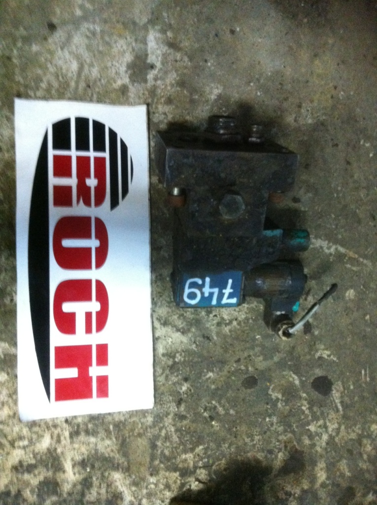 BOSCH 0810020401 315Bar 042 081WV04P1N139WS012/00A0 + CEWKA - صمام هيدروليكي - آلات البناء: صور 1 BOSCH 0810020401 315Bar 042 081WV04P1N139WS012/00A0 + CEWKA - صمام هيدروليكي - آلات البناء: صور 1