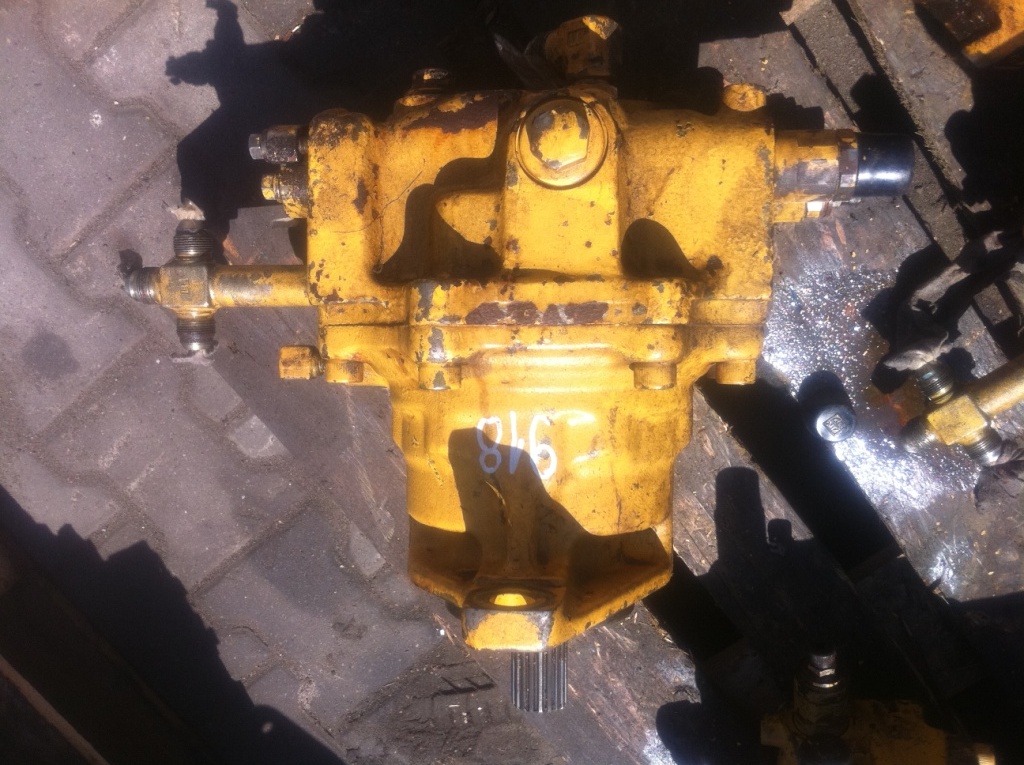 KOMATSU E2154044 7484200 - محرك هيدروليكي - آلات البناء: صور 1 KOMATSU E2154044 7484200 - محرك هيدروليكي - آلات البناء: صور 1